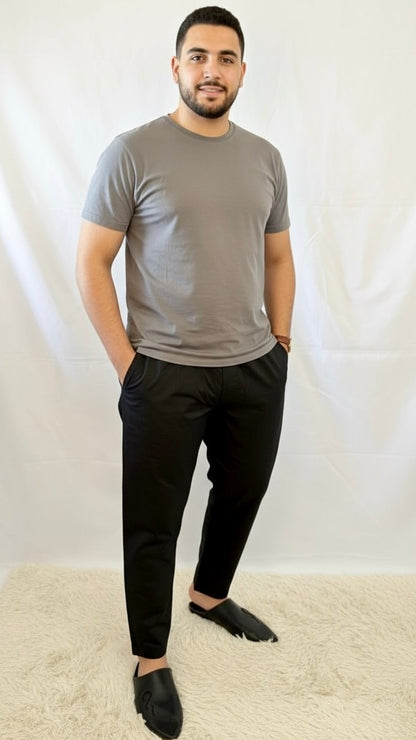 Modest Fit Hose - Schwarz